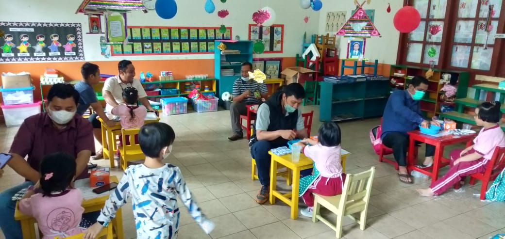 Kegiatan Bermain Bersama Ayah